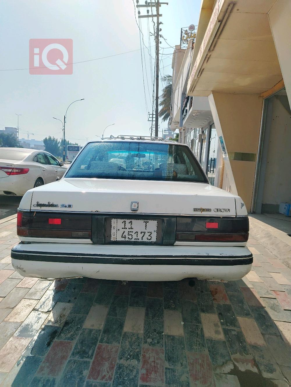 تۆیۆتا کراون